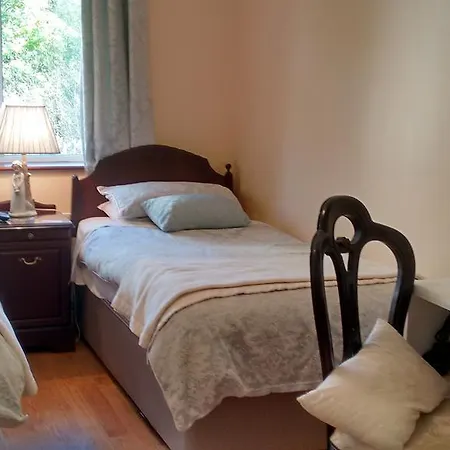 בית הארחה Corrib View H91rr72 גלוואיי